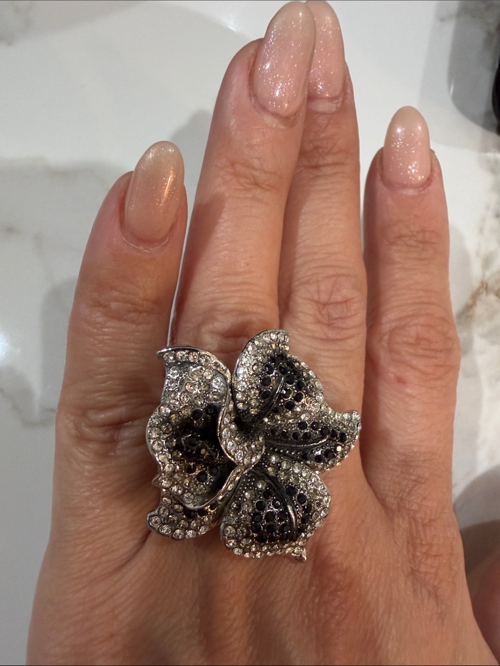 Crystal Flower Cocktail Ring in Black and Silver